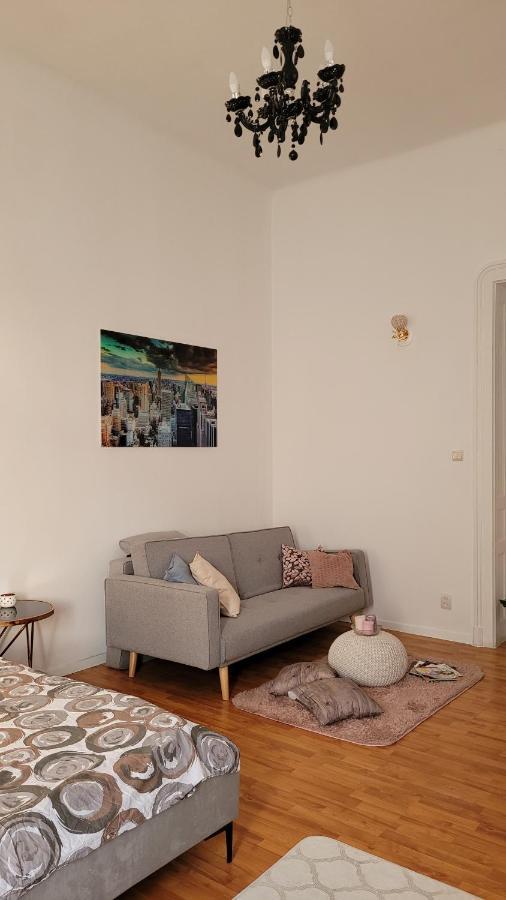 Opera Victoriei Residence - Ultracentral Cozy Accommodation Тімішоара Екстер'єр фото